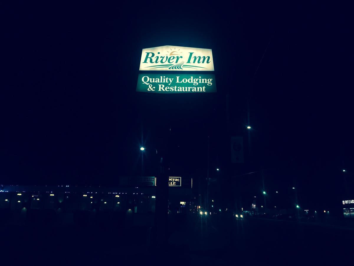 River Inn スーザンビル エクステリア 写真
